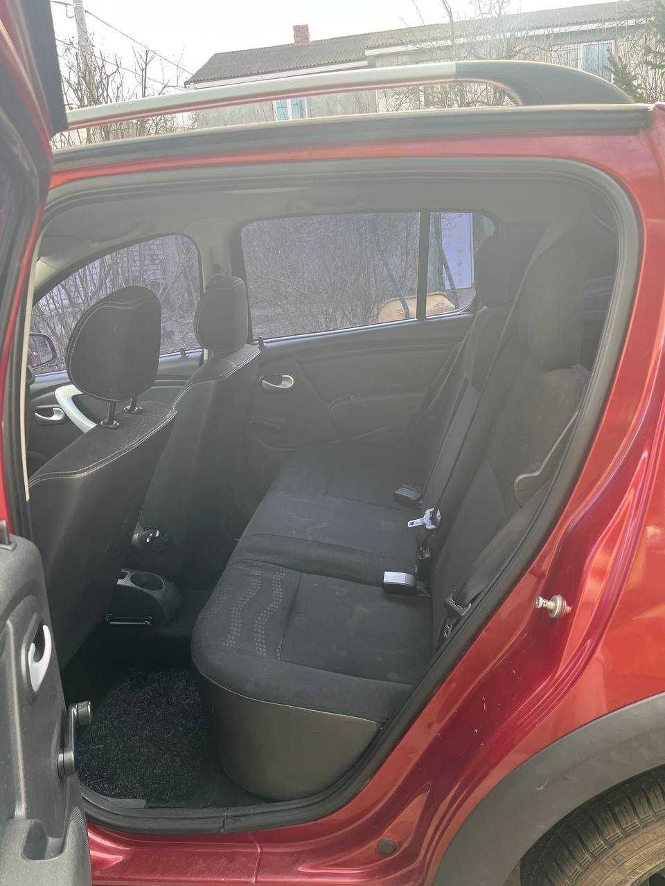 Renault Sandero Stepway 2012
