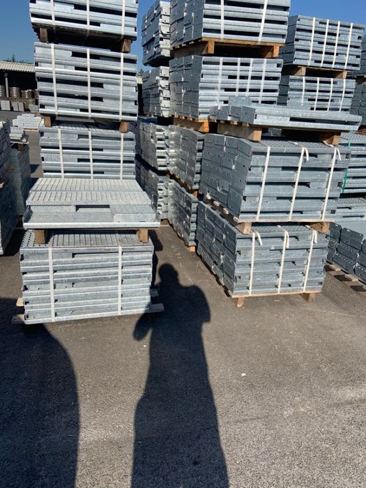Stopnie stopień 60x24 schody kratownica wema krata ocynk WYSYŁKA