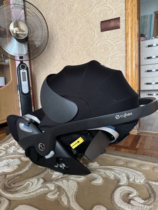 Автокрісло Cybex Cloud Z+