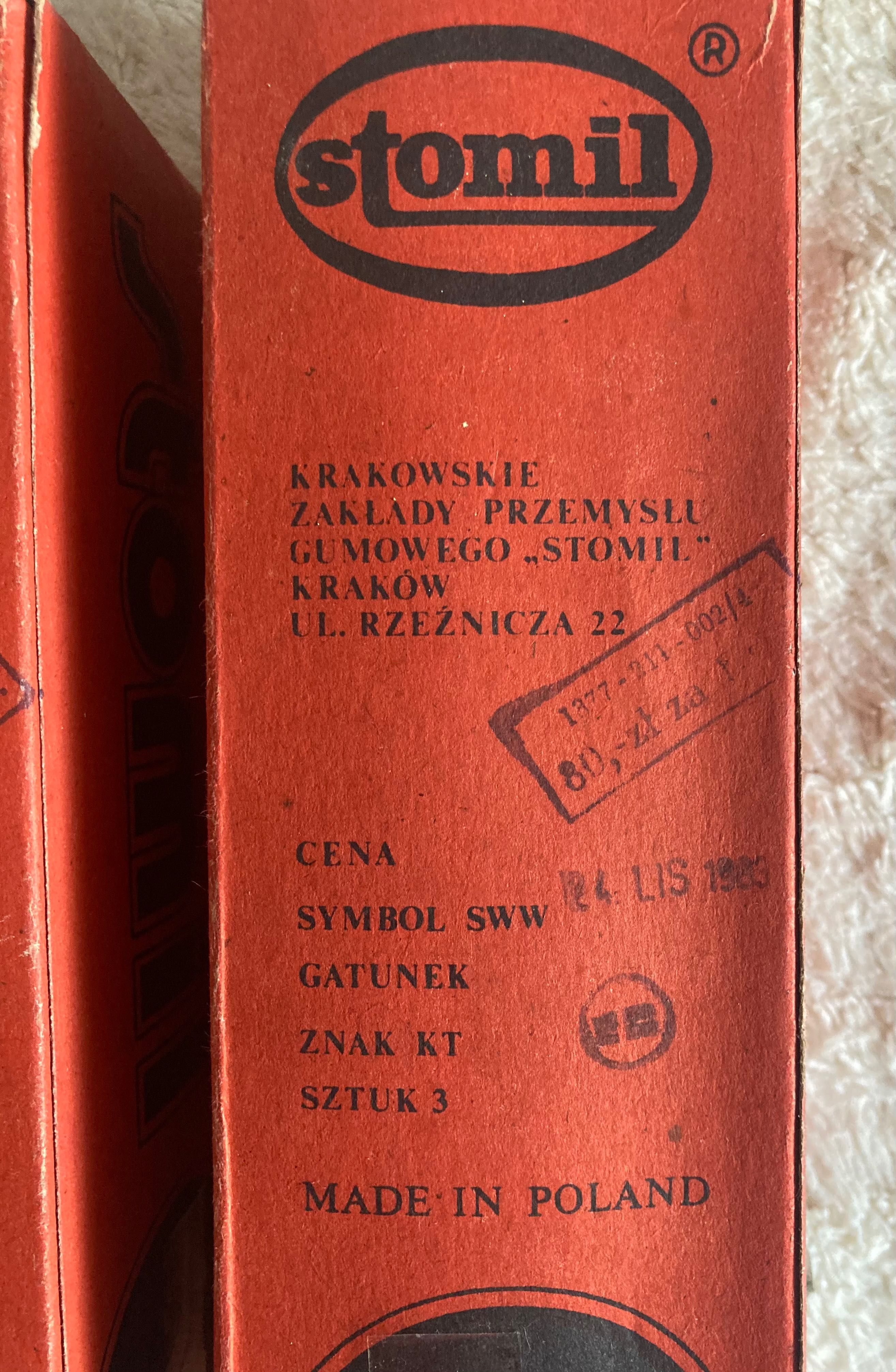 Piłki  tenisowe  STOMIL  z  1983 r. prl