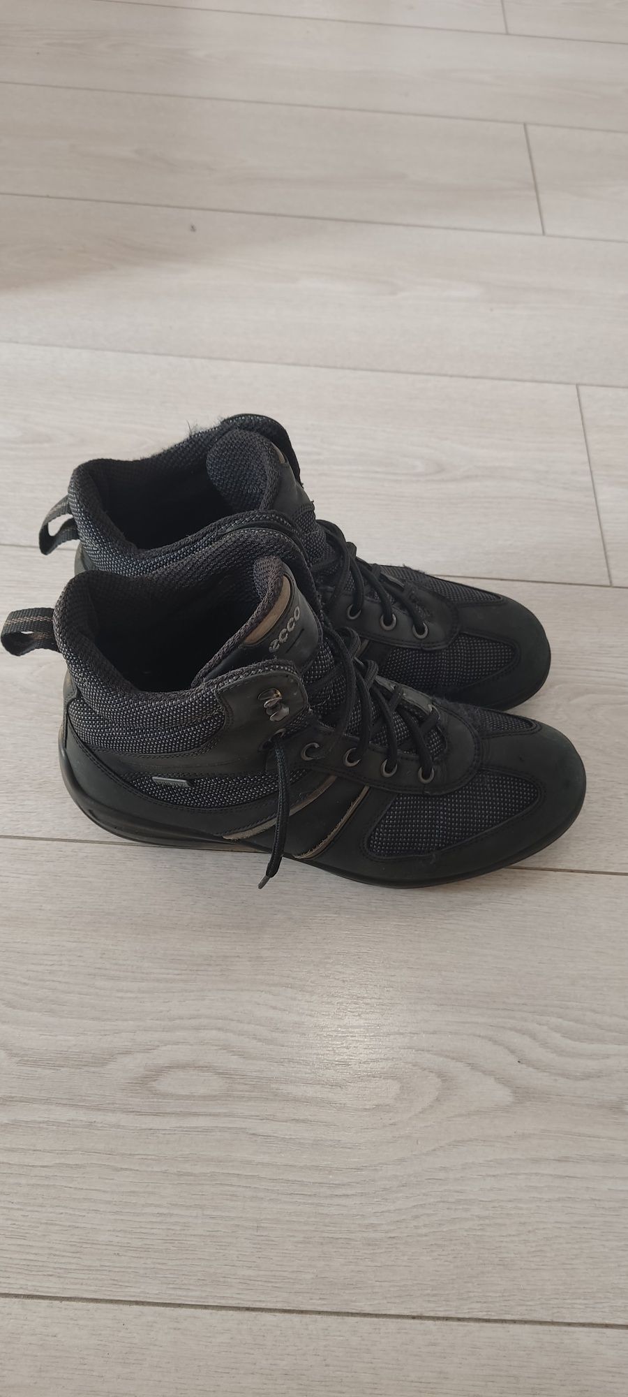 Buty z Gore-Tex Ecco r.36
