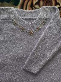 Продам вязаный свитерок женский