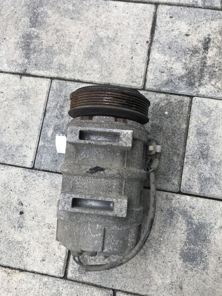 Kompresor Klimatyzacji Sprężarka Klimy Volvo S80 2.4 Benzyna rok 2002