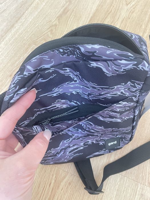 Сумка через плече чоловіча