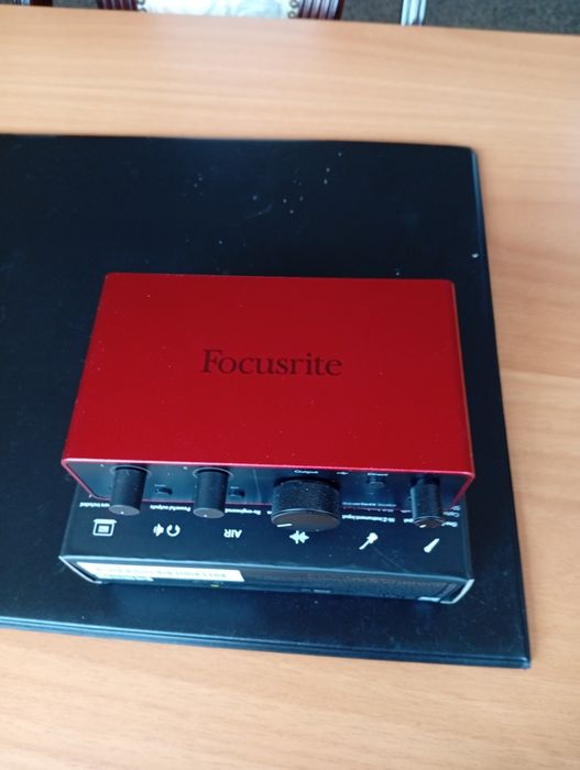 Interface focusrite solo 4 geração recente Nova