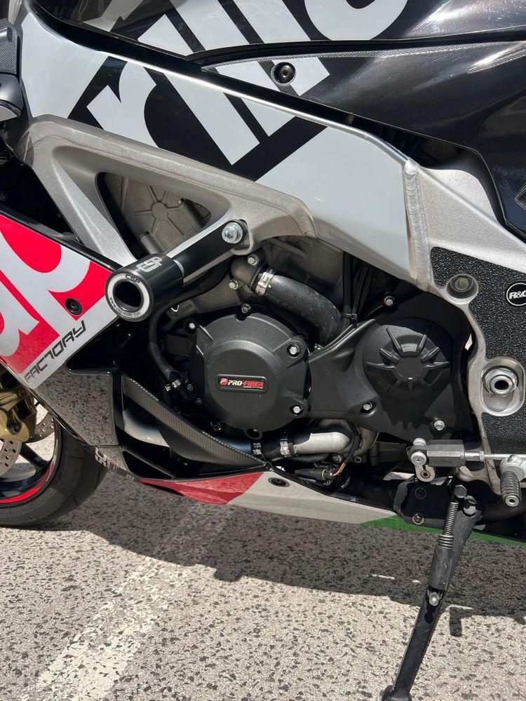 Moto Aprillia - 2016