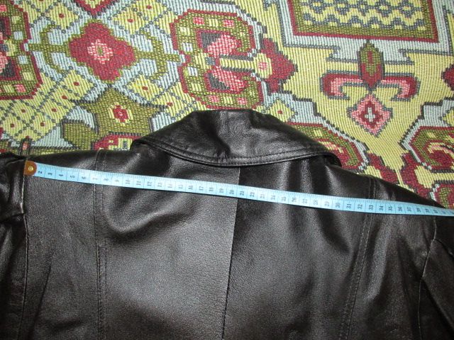 Кожаный женский пиджак