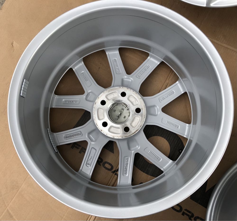 Диски R18 5x108 Volvo XC60 XC40 XC70 V90cc