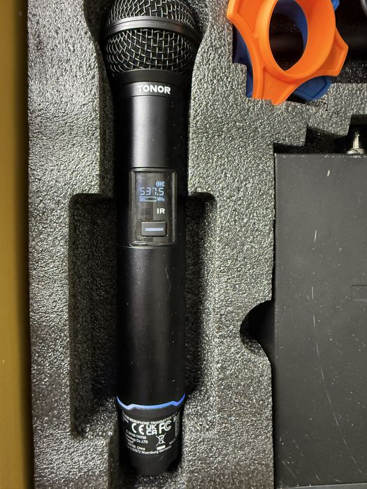 Мікрофонний комплект TONOR TW750 UHF Wireless Microphone