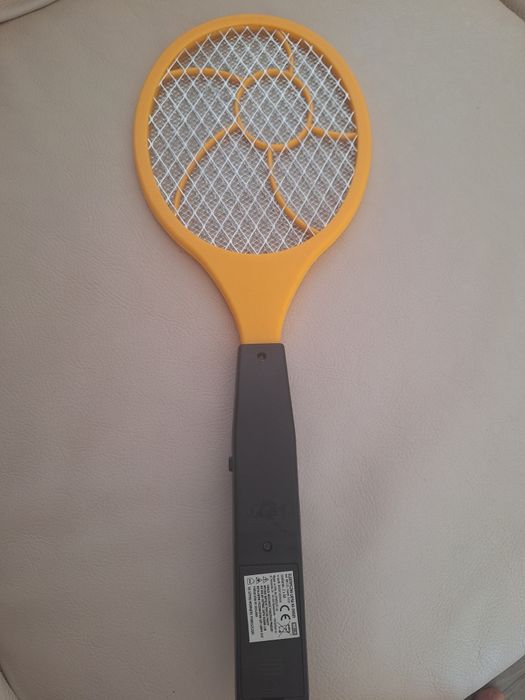 Packa na owady elektryczna