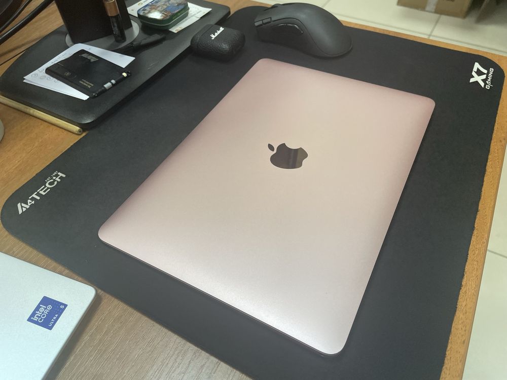 Ноутбук MacBook 12 Rose Gold