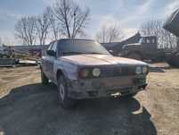 BMW E30 м40 б18 на розбор