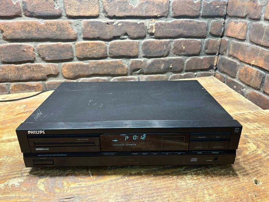 Odtwarzacz CD Philips CD 600