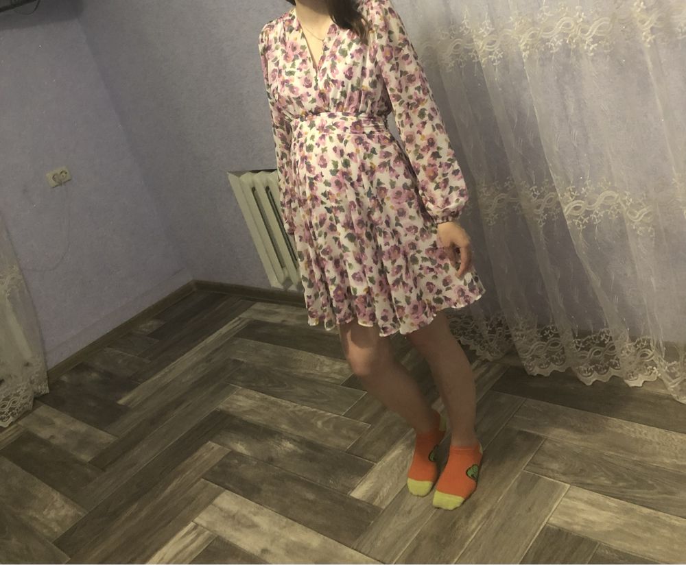 Плаття літне  М, в дуже гарному стані ,