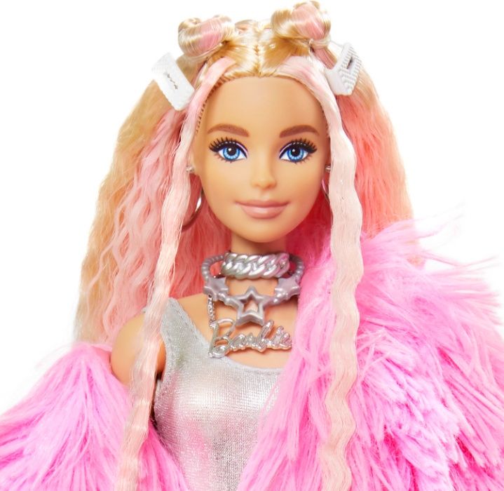 Барби Экстра #3 в розовой шубке Barbie Extra Doll 3 in Pink Fluffy