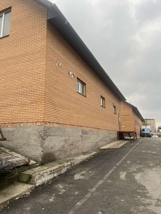 здам в оренду складські приміщення, Анголенко