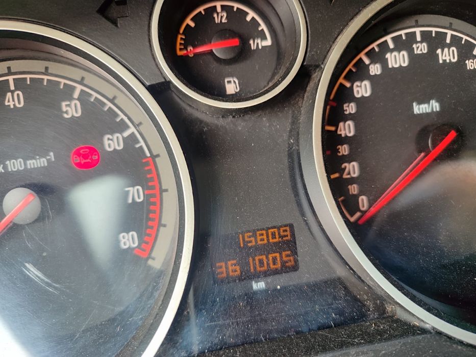 Opel Astra H 1.6  2005r GTC