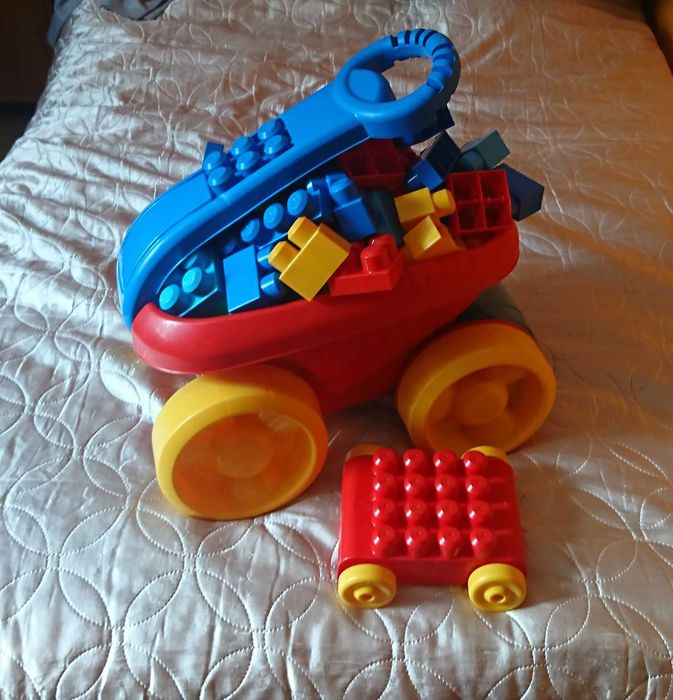 Mega Bloks Wózek Fisher Price