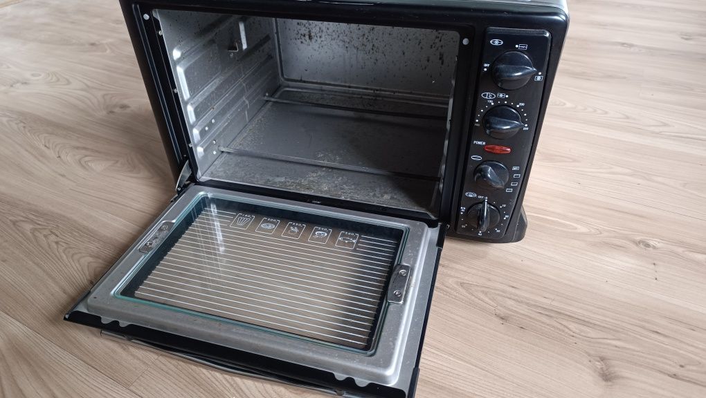 Piekarnik MPM 1600 W