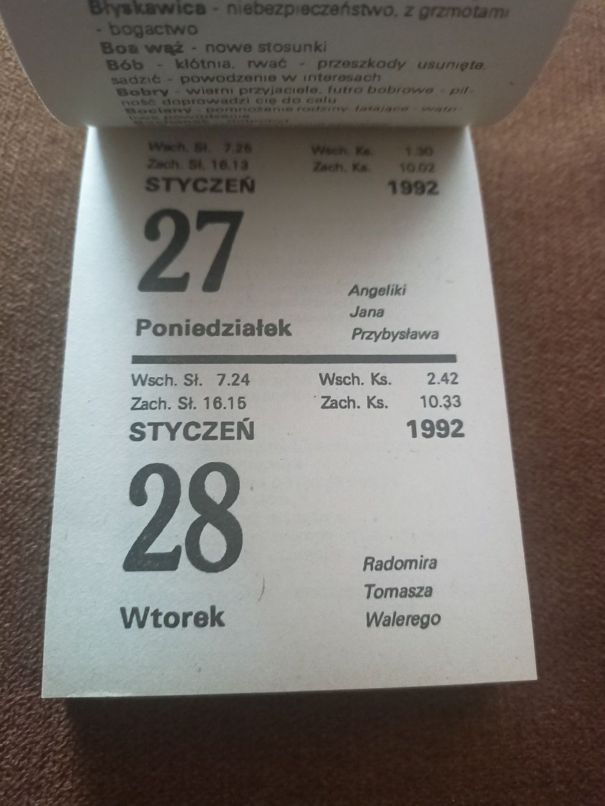 Kalendarz z Sennikiem z 1992 roku, zrywane kartki
