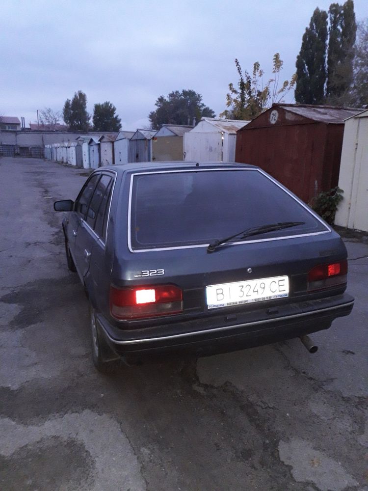 Mazda 323 1987 г/в