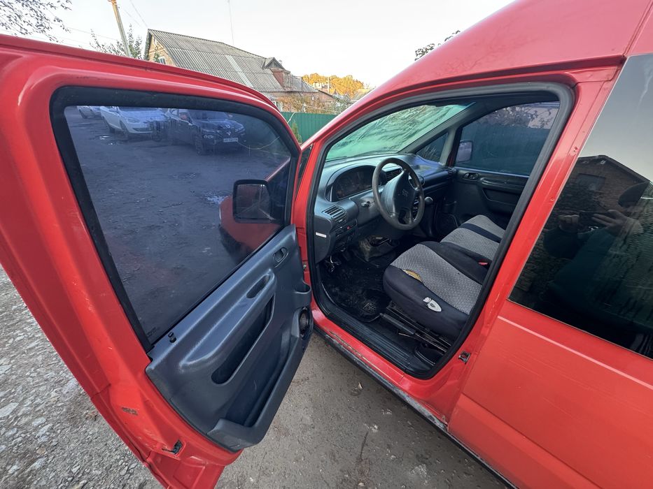 Peugeot Expert 1.9D 2000 рік