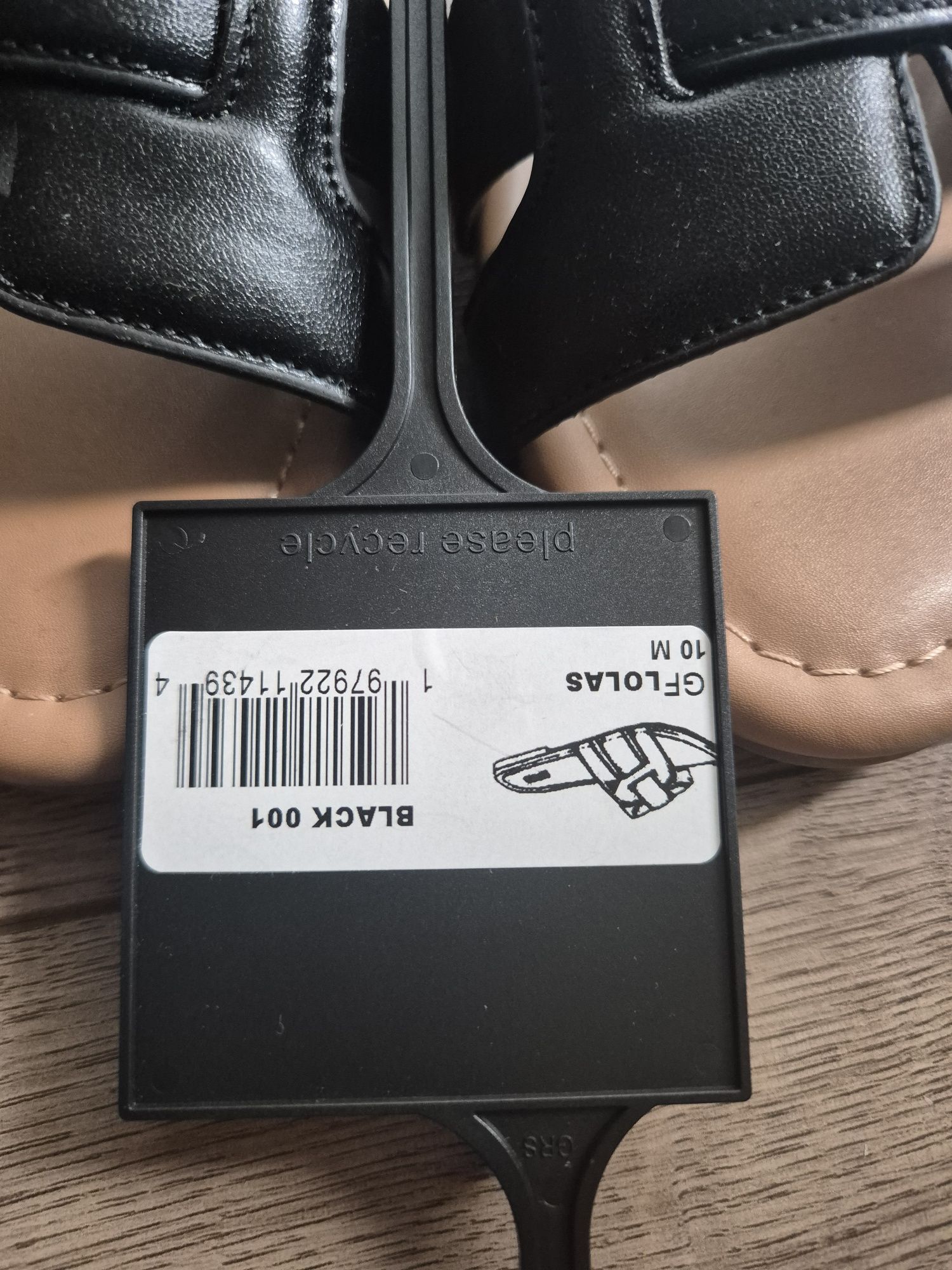 Шльопки Guess (шлепанцы)