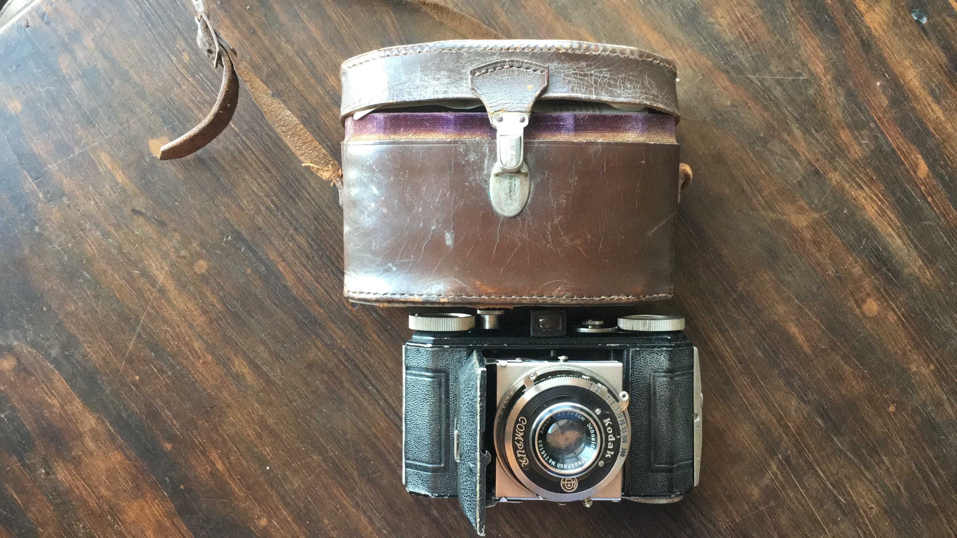 Máquina fotográfica - Kodak Compur