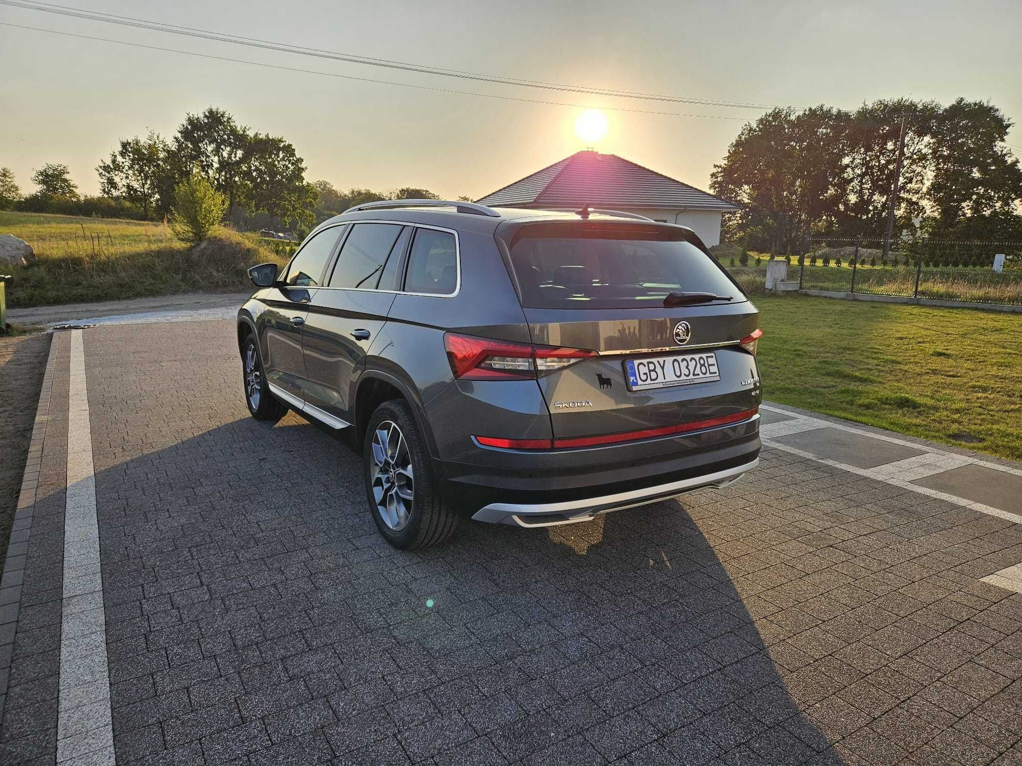 Skoda KODIAQ 2,0 TDI SCOUT 4x4 Webasto Kamery 360 FULL 7 OS POMORSKIE