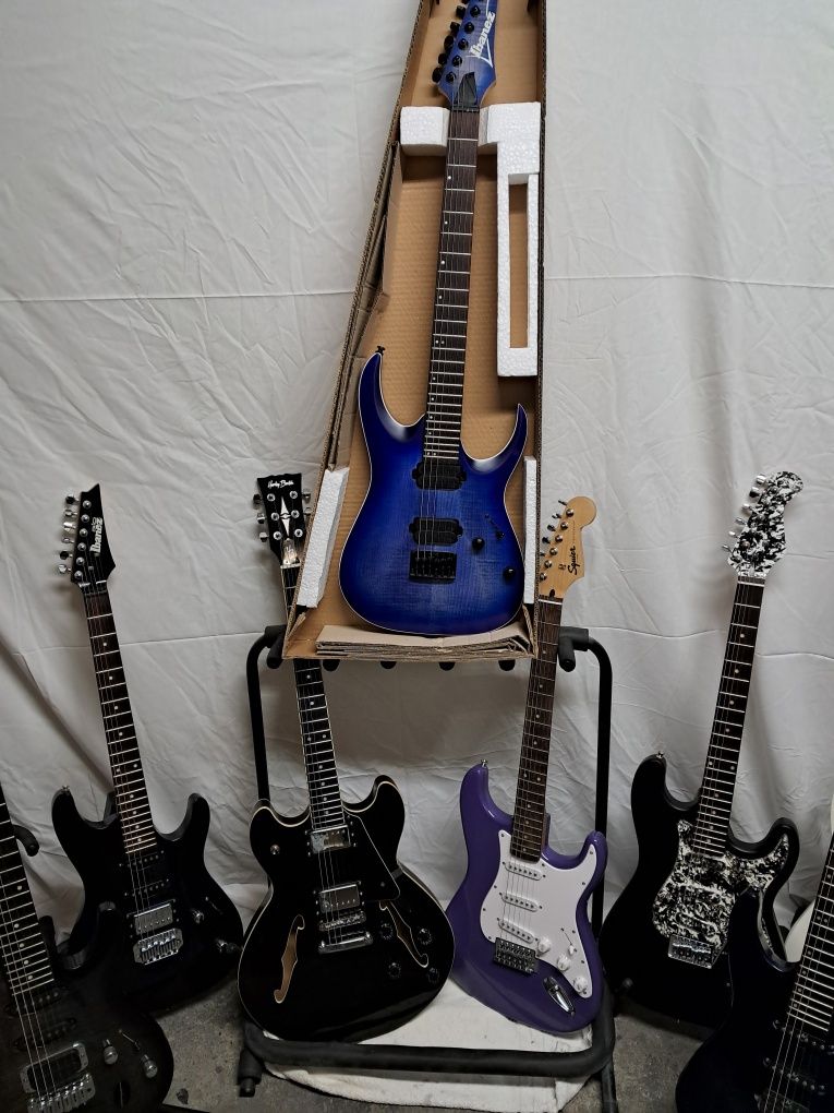 Lote de guitarras elétricas