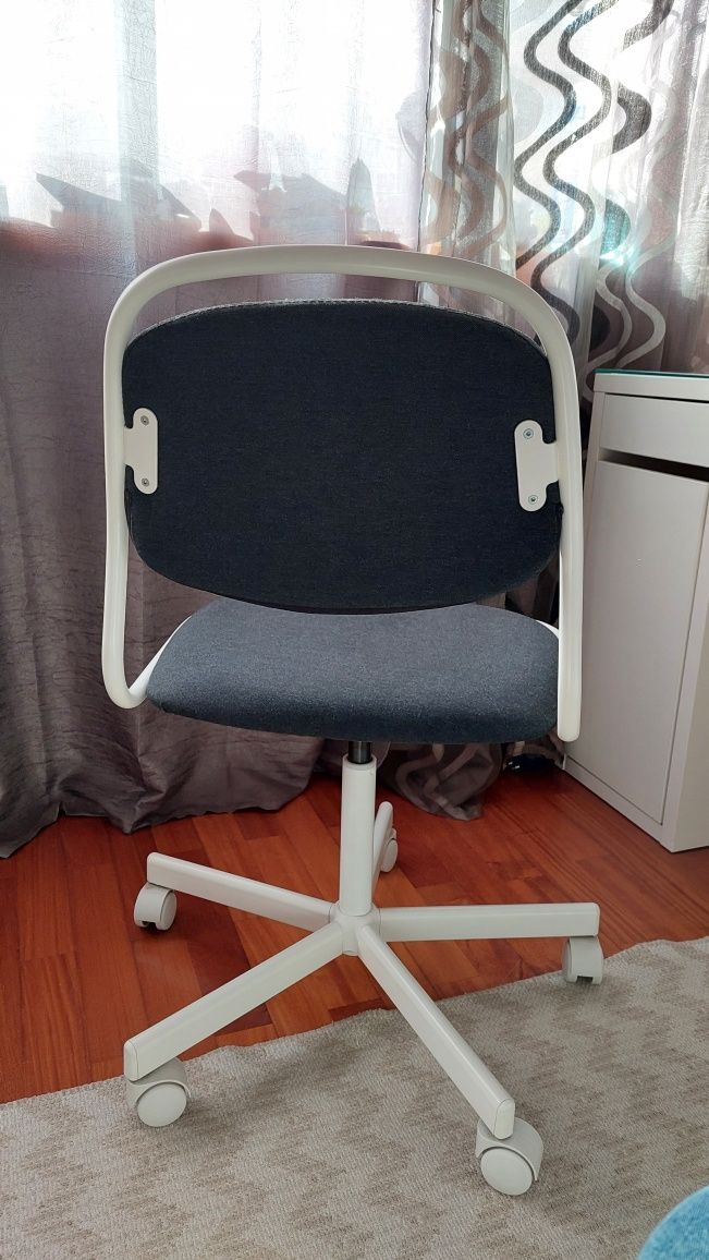 Cadeira giratória de escritório/quarto ÖRFJÄLL cinza escuro