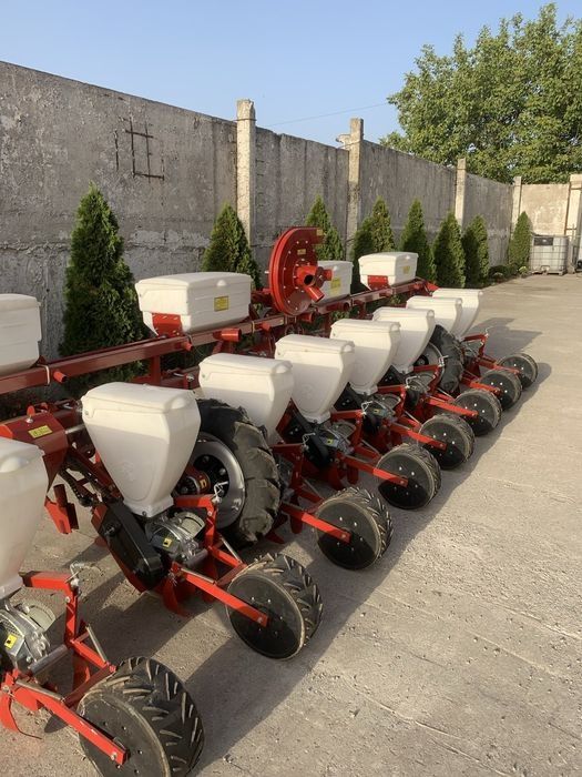 Сівалка пневматична УПС-8 СУ кукурудзяна,соняшникова,гарбузова