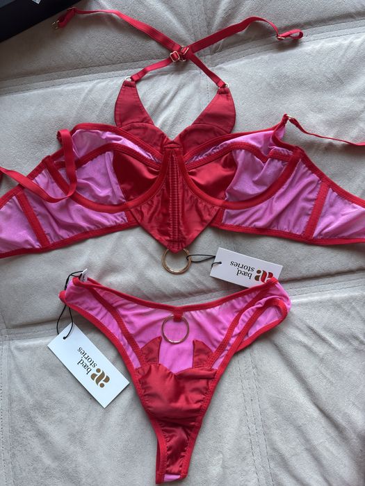 Комплект білизни Baed stories 32b/34c