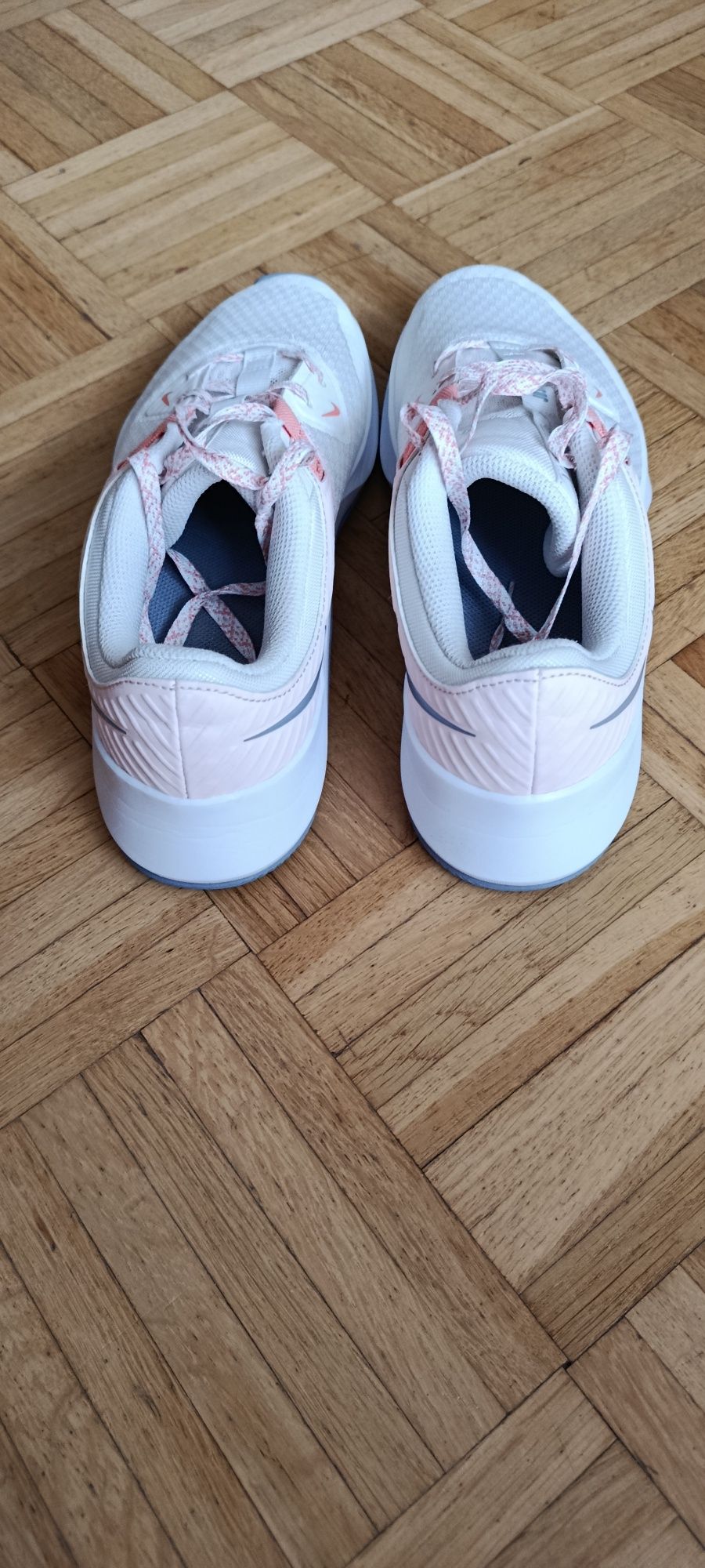 Buty damskie Nike 41