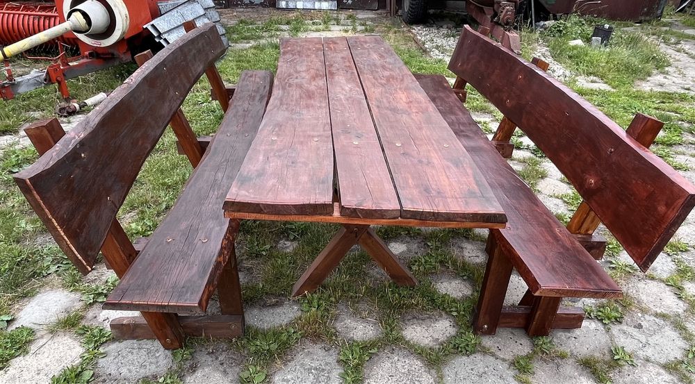 Meble ogrodowe stół i 2 ławki
