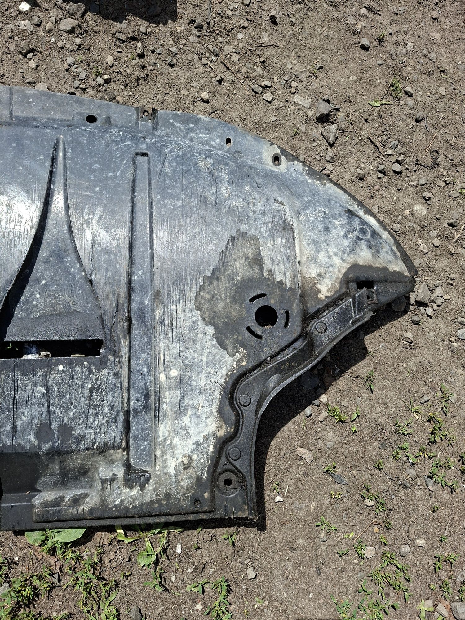 Osłona pod silnik audi a4 b6