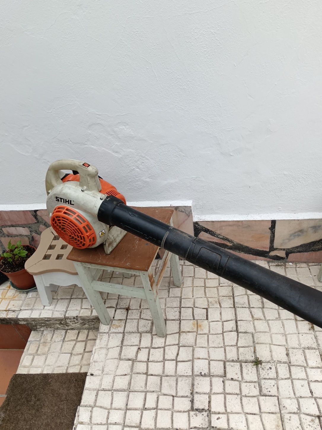 Vendo soprador a gasolina STIHL