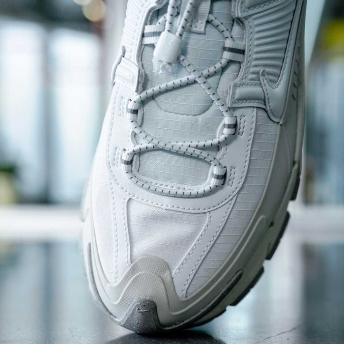 ОРИГІНАЛ Nike Zoom Vomero Roam (HV5951-100) кроссовки мужские кросівки