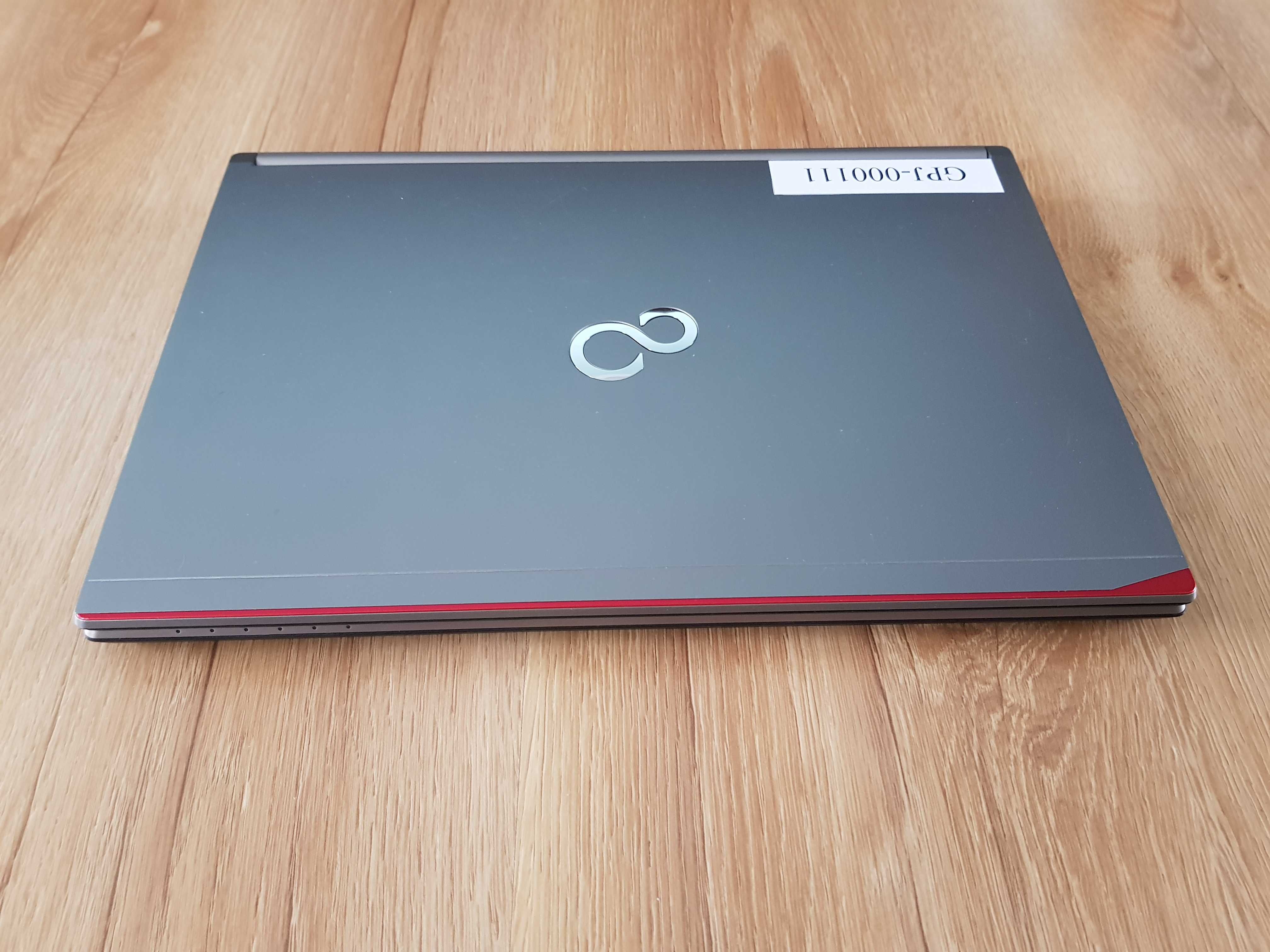 Laptop Fujitsu LIFEBOOK E Series / i5 / 8 GB RAM / Win 10 Pro