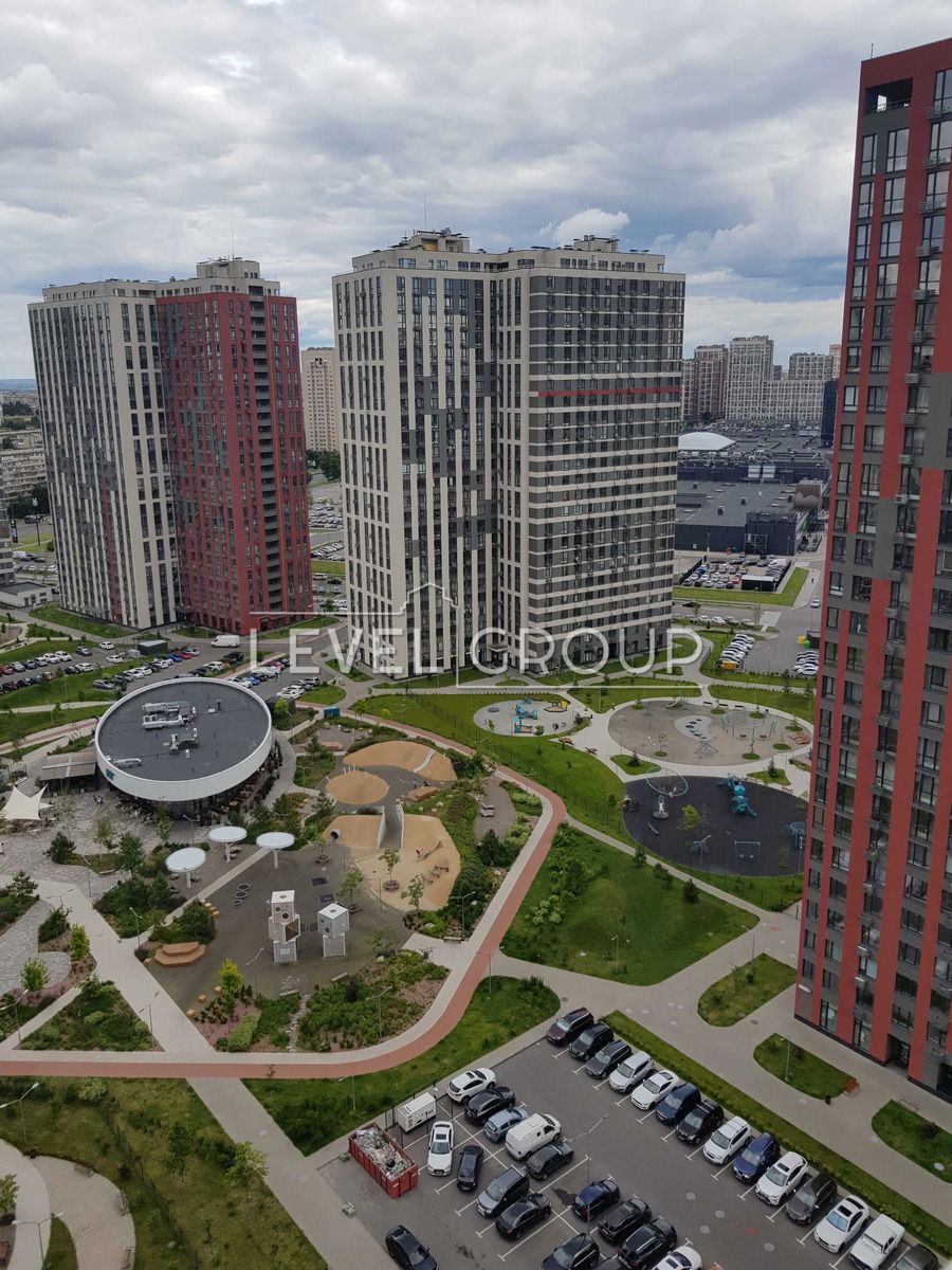ЖК Варшавський плюс Продаж 2к.квартири 64м2 з сучасним ремонтом