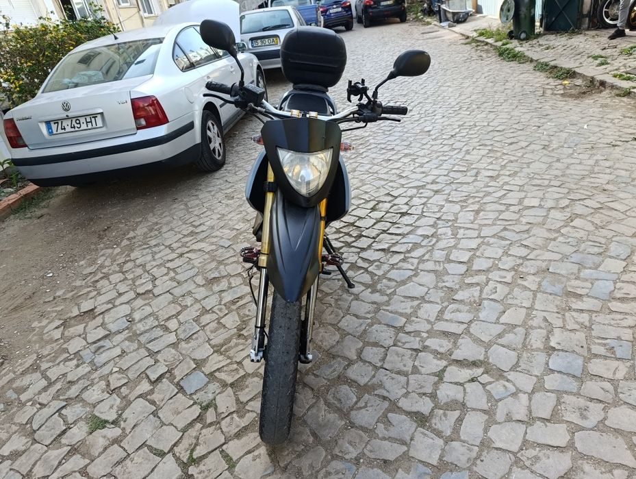 Vendo Keeway TX 125 cc