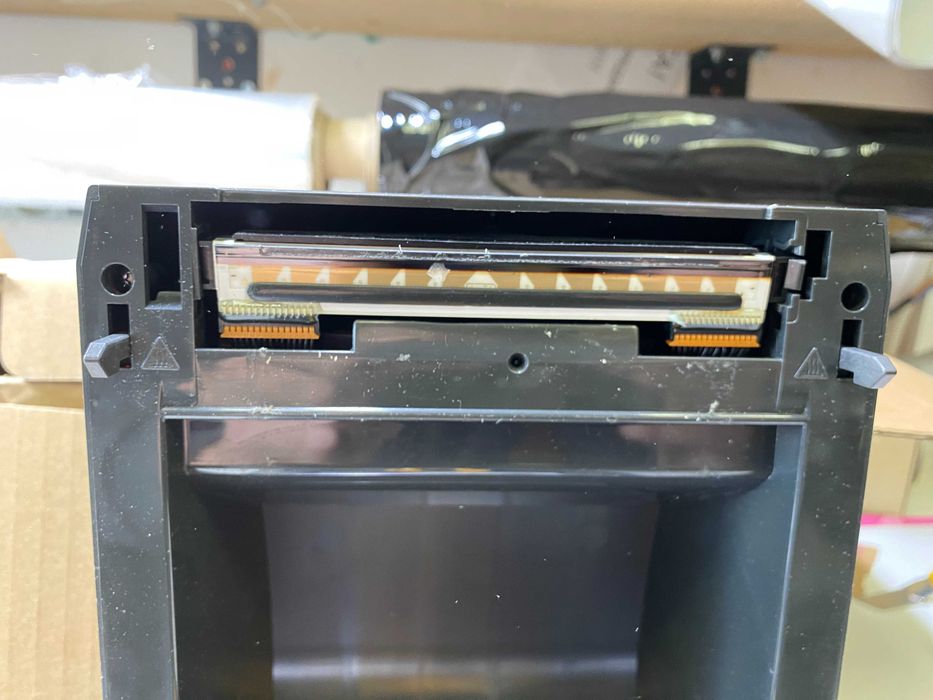 Принтер термоетикеток і етикеток Zebra ZD220d б/в