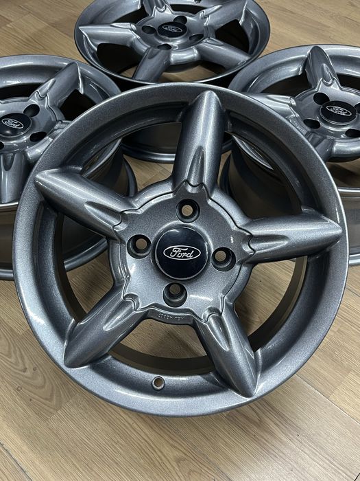 Легкосплавні диски 4*108R15 Ford, Audi 80