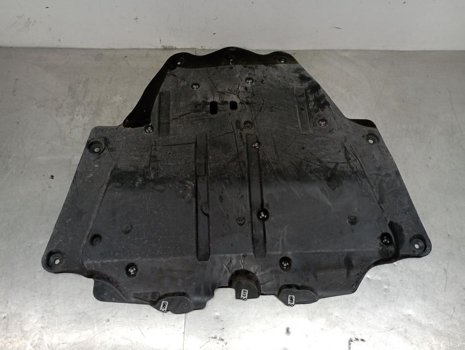 Blindagem inferior do motor DACIA Logan III