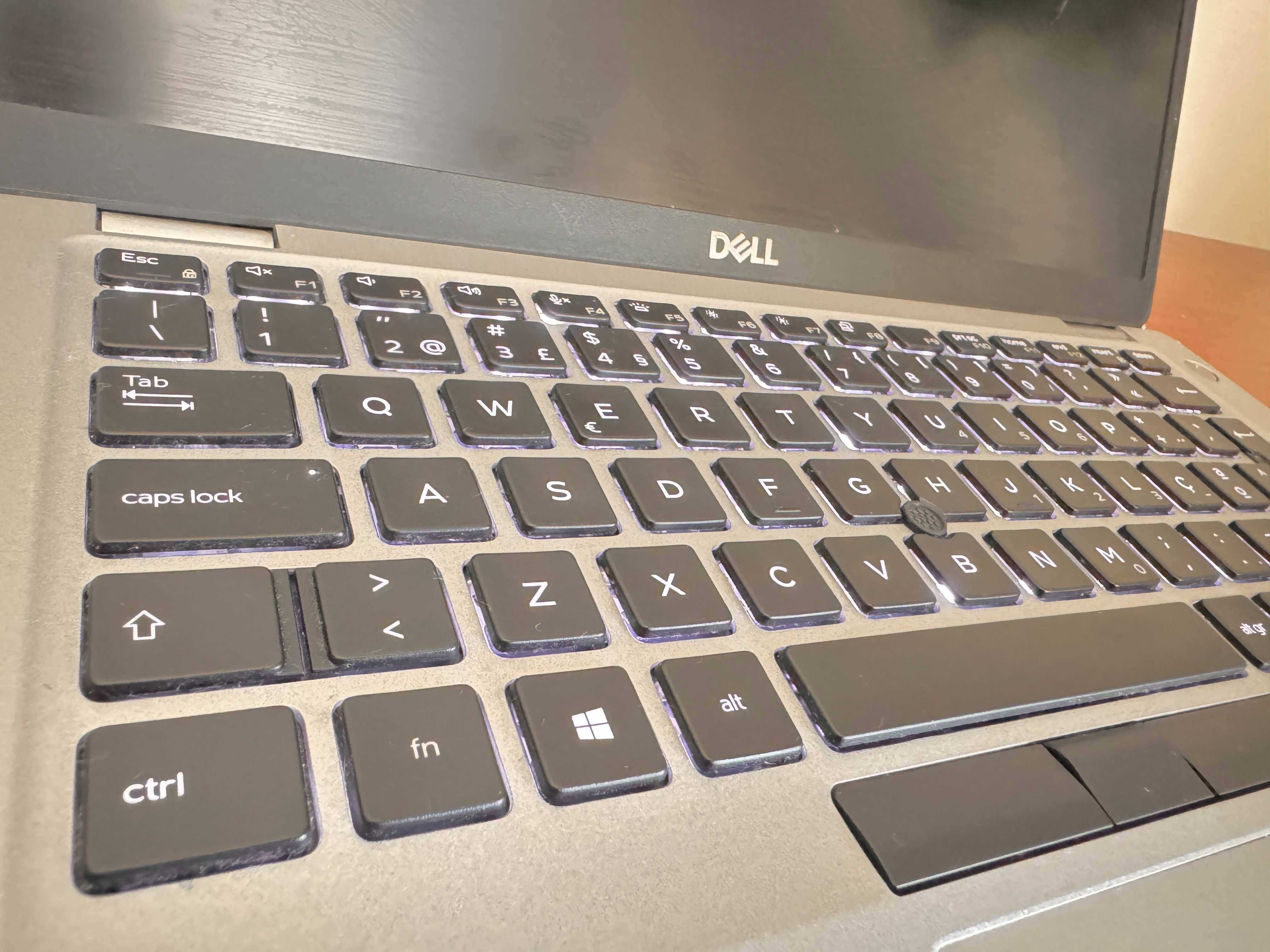 Dell Latitude 5410 14"FullHD|i7 vPro 10610U Quad Core|32G Ram|Ssd 512G