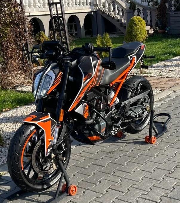 KTM Duke 125 ABS 15.000km Mega Utrzymany 2021r LED Oryginał  kat.B A1