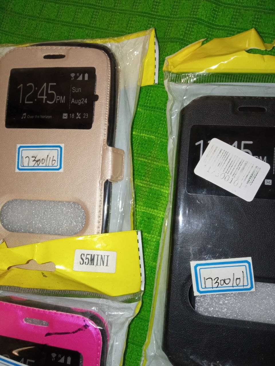 Продаю чохол для смартфонів Samsung S5 mini