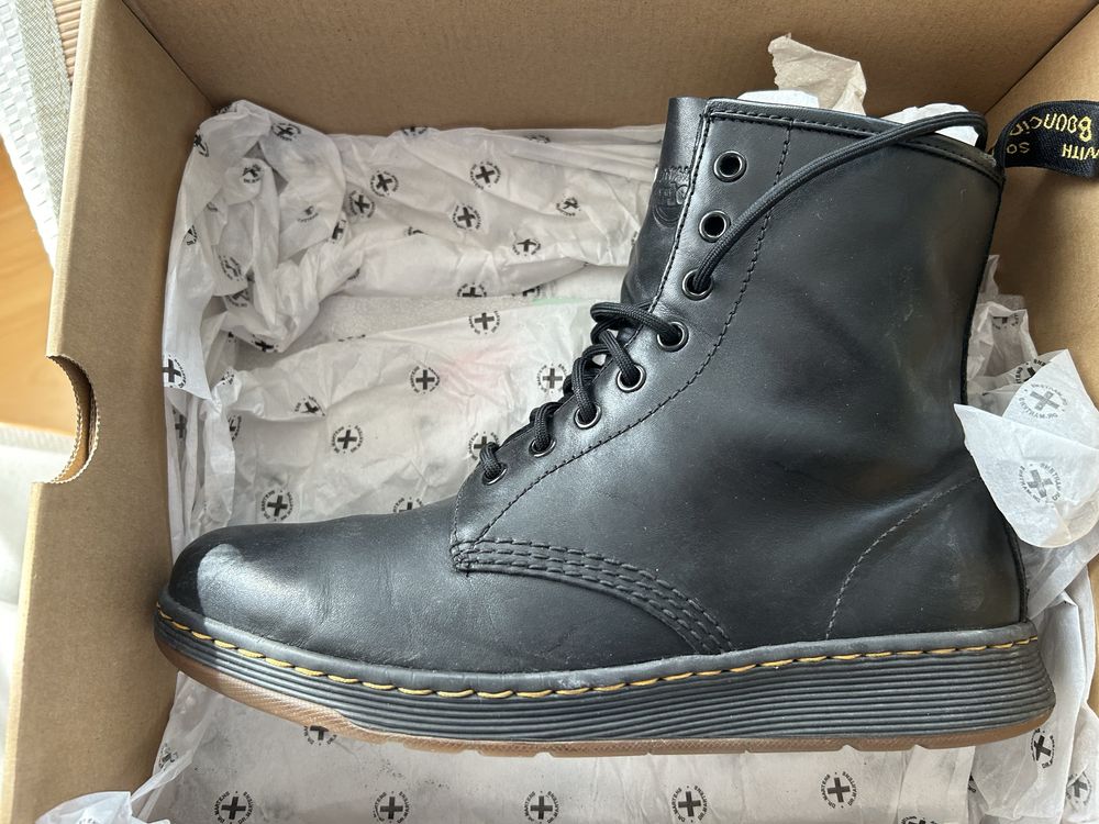 Buty Dr. Martens AirWair Newton 43