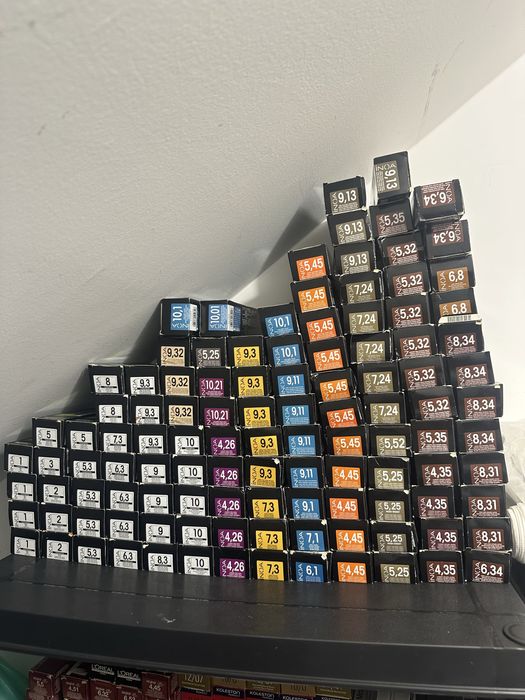 Tinta Inoa Loreal (Inventário L’Oréal INOA (5€ cada ou 350€ todas))