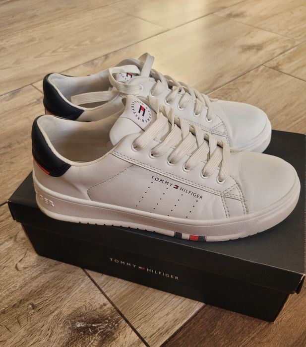 Buty damskie Tommy Hilfiger r. 38